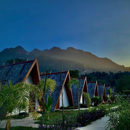 Vangvieng Angsavanh Resort Vang Vieng Exterior foto
